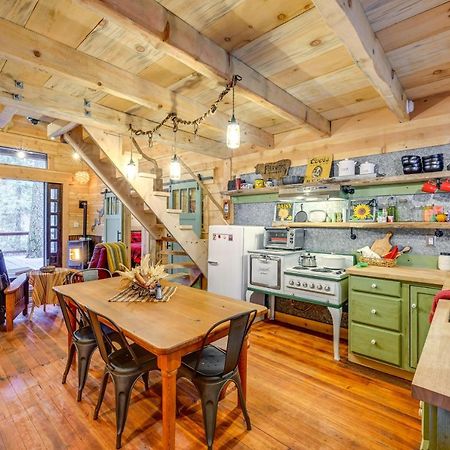 Enchanting Creekside Cabin Near Kings Canyon Park! Badger Zewnętrze zdjęcie