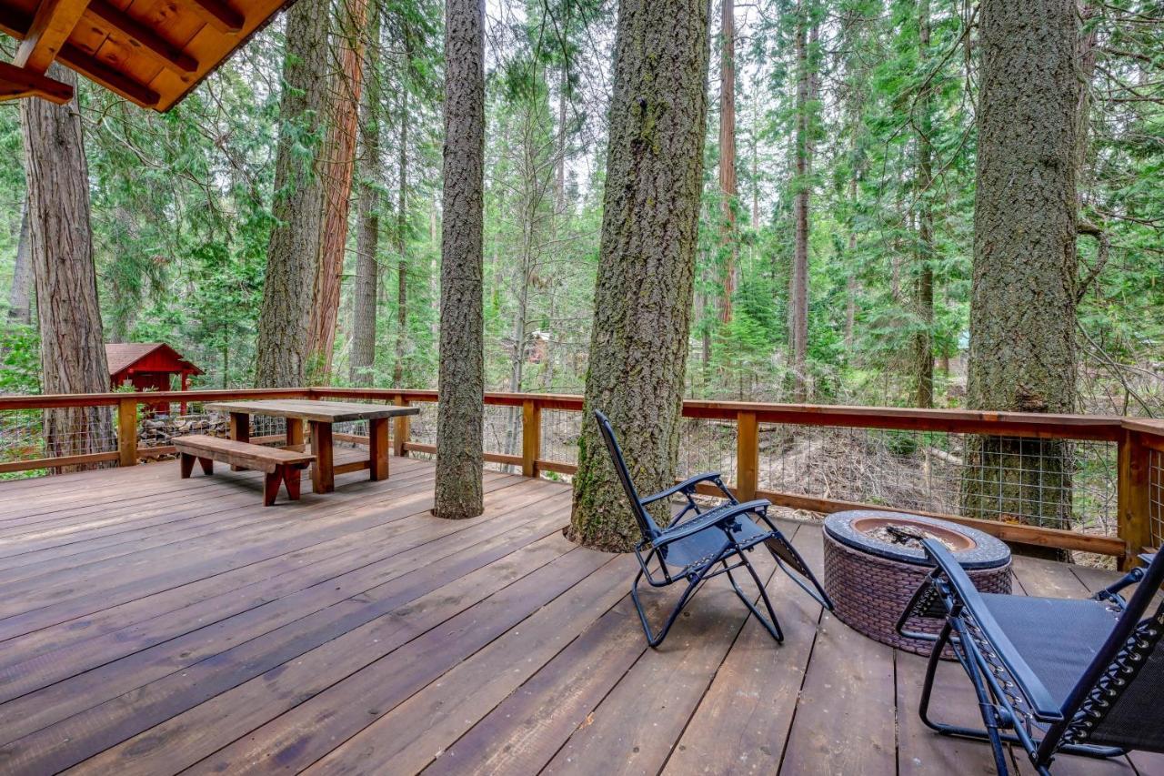 Enchanting Creekside Cabin Near Kings Canyon Park! Badger Zewnętrze zdjęcie