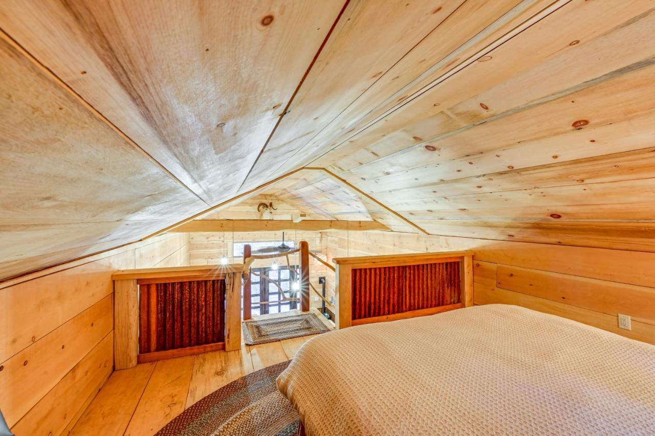 Enchanting Creekside Cabin Near Kings Canyon Park! Badger Zewnętrze zdjęcie
