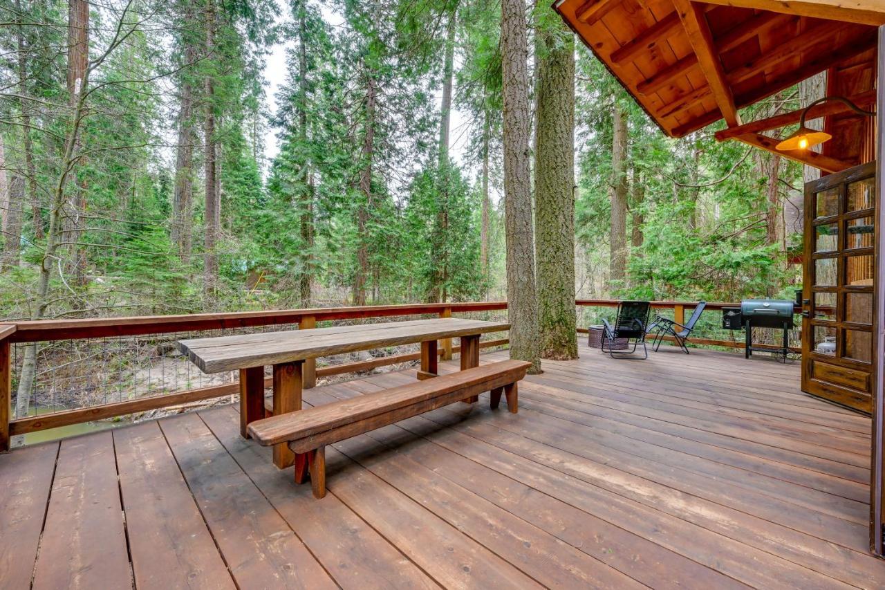 Enchanting Creekside Cabin Near Kings Canyon Park! Badger Zewnętrze zdjęcie