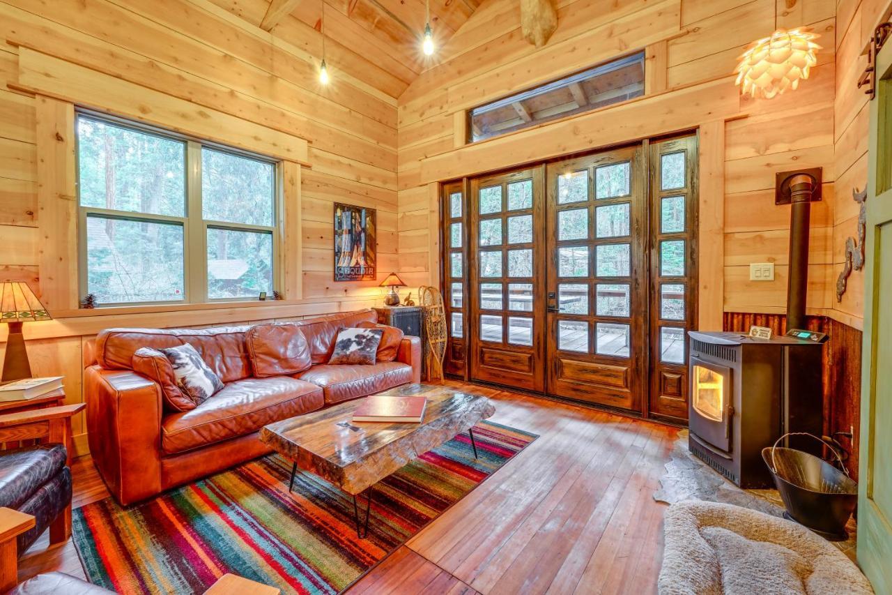 Enchanting Creekside Cabin Near Kings Canyon Park! Badger Zewnętrze zdjęcie